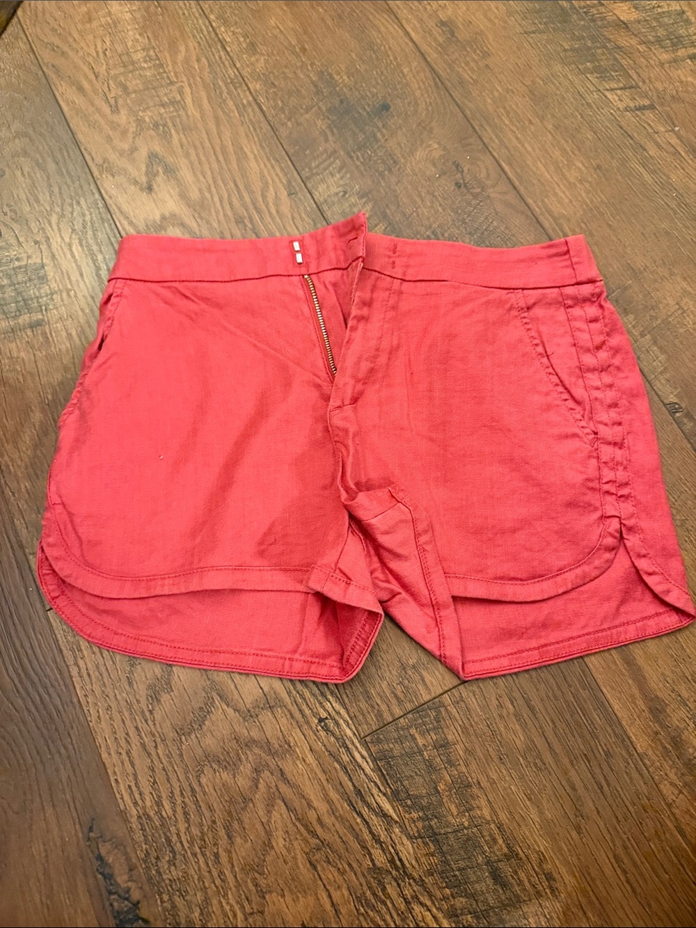 Level 99 Coral-Red Athletic Linen Blend Shorts